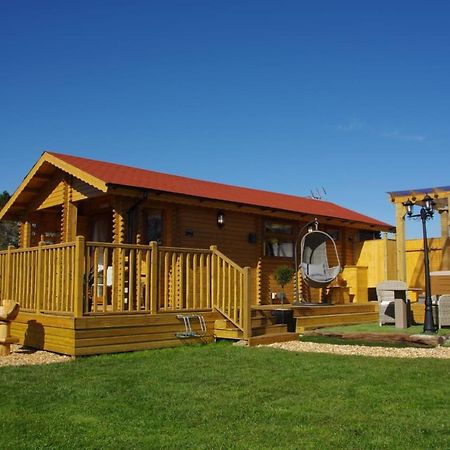 Balmoral Studio Lodge エレスメア エクステリア 写真