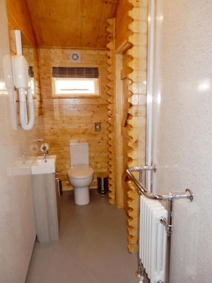 Balmoral Studio Lodge エレスメア エクステリア 写真