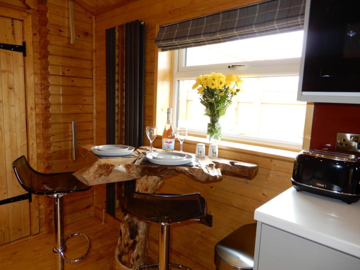 Balmoral Studio Lodge エレスメア エクステリア 写真